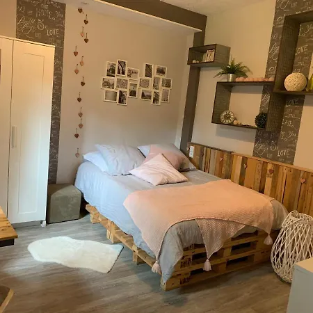 Le Nid De Cigognes Gospodarstwo wiejskie *